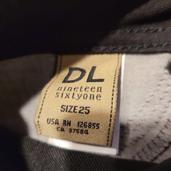 Dl1961 Women’s Emma Snake Print Embossed Skinny - Picture 4 of 8